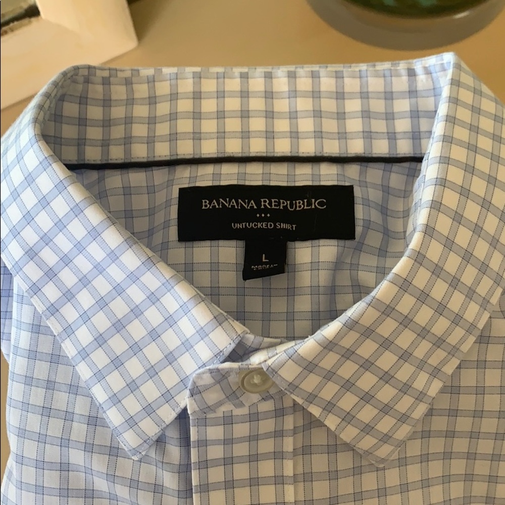 Banana Republic Large Men’s dress shirt Career!